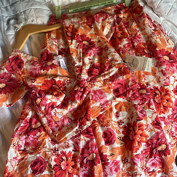 Japna two piece skirt set - Picture 2 of 7